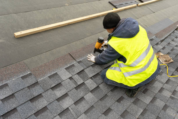 Best Flat Roof Repair Services  in Cumberland, WI